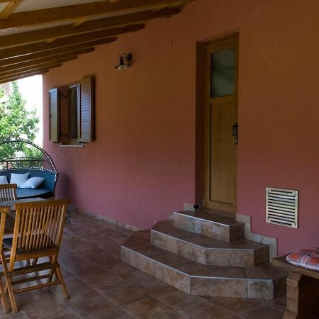 Alek Apartment Новиград Екстериор снимка